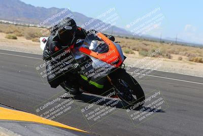 media/Oct-08-2022-SoCal Trackdays (Sat) [[1fc3beec89]]/Turn 16 Inside (1130am)/